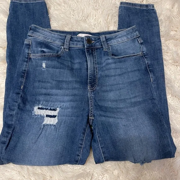 SO Blue Skinny Jean Distressed - Picture 8 of 8